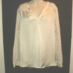 Hale Bob Women's Top Size L Cream Shimmer Fabric, Sweater Knit, Lace Long Sleeve